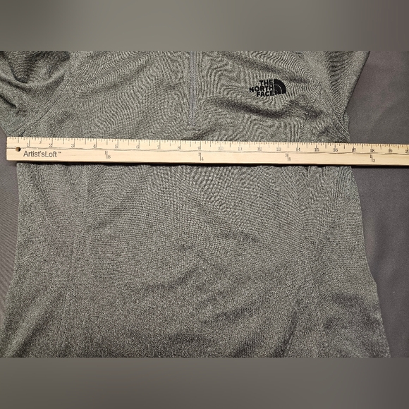 The North Face Glacier Gray 1/4 Zip Fleece Pullover Sweater Size: Small - Picture 4 of 6